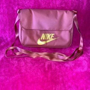 NIKE
Revel Cross Body Bag - Pink - NWT